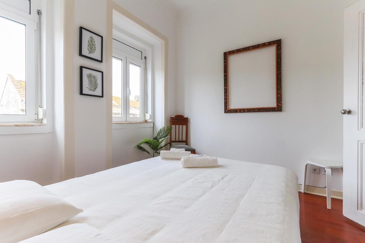 Portucale ! Stylish Campo Ourique Apartment Lissabon
