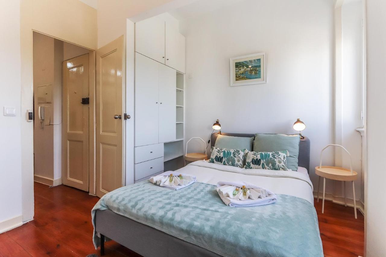 Portucale ! Stylish Campo Ourique Apartment Lissabon