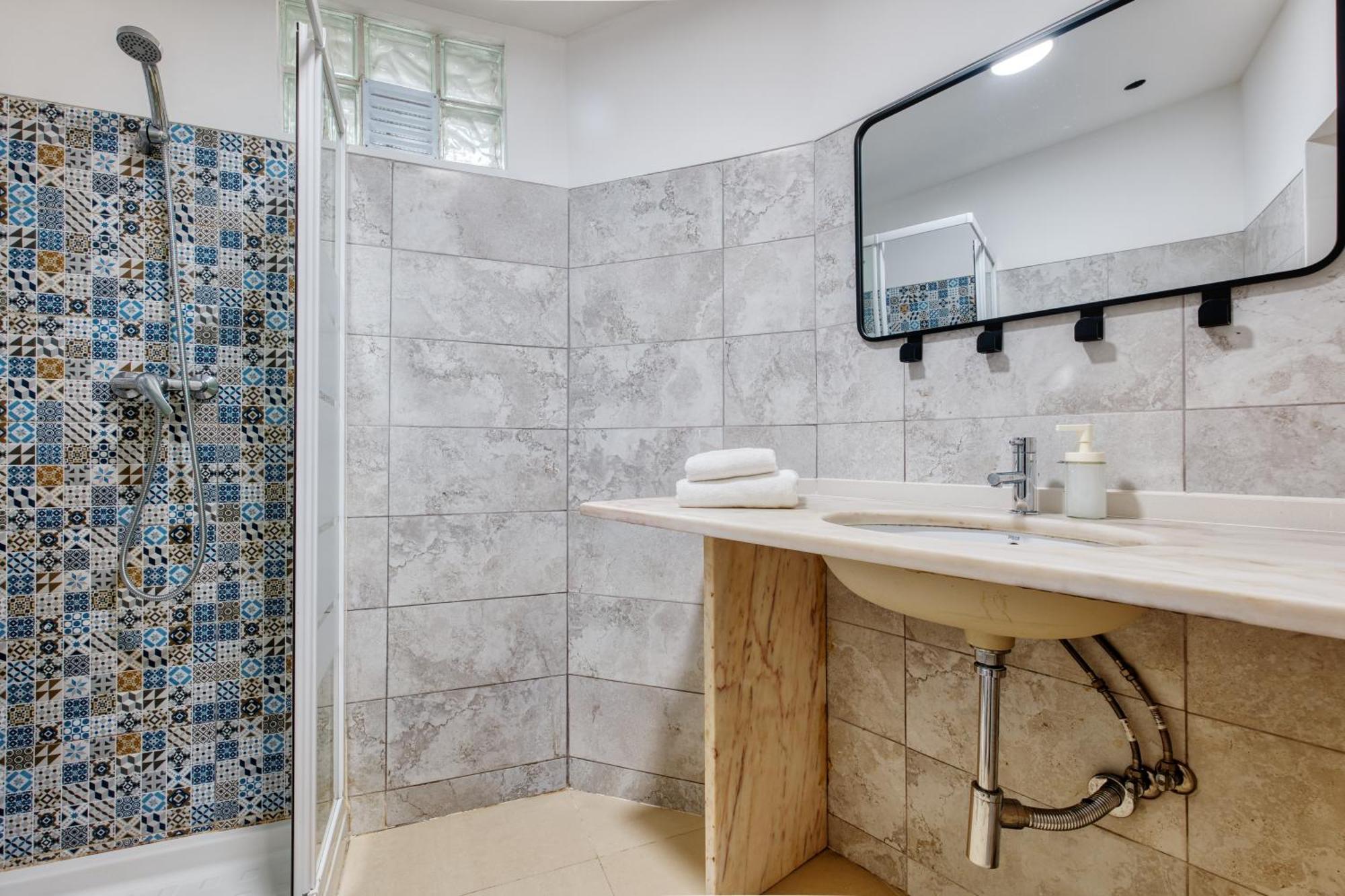 Portucale ! Stylish Campo Ourique Apartment Lissabon