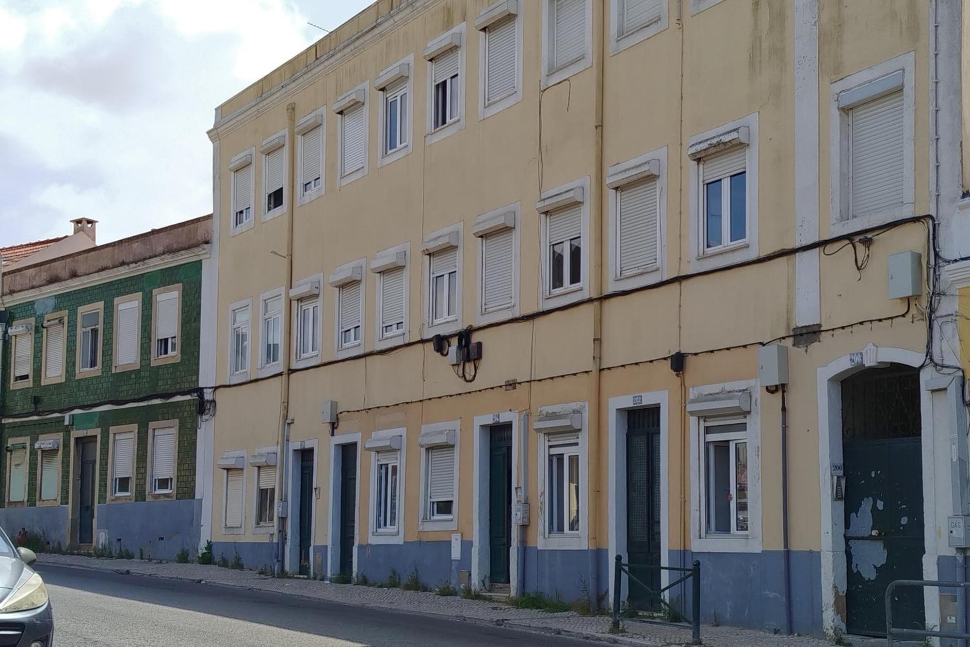 Portucale ! Stylish Campo Ourique Apartment Lissabon